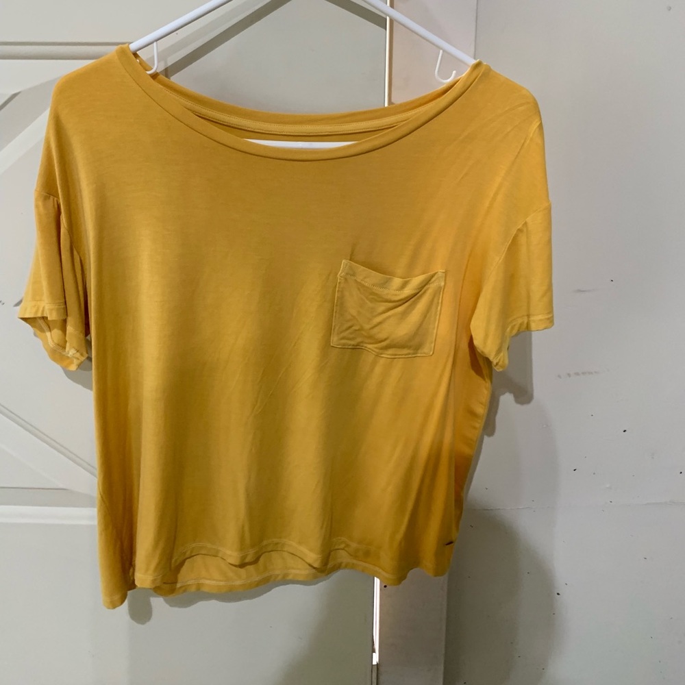 Tee shirt
